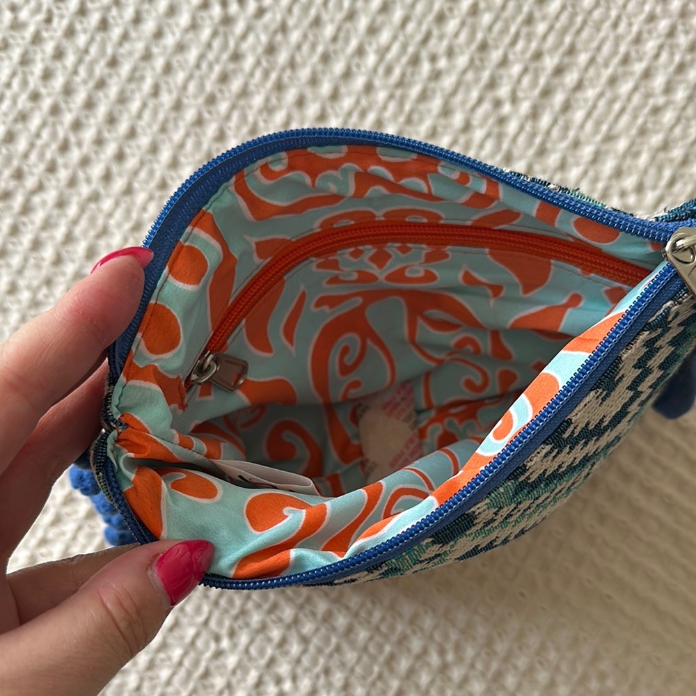 Colorful Patterned Clutch Set - Picture 7 of 13